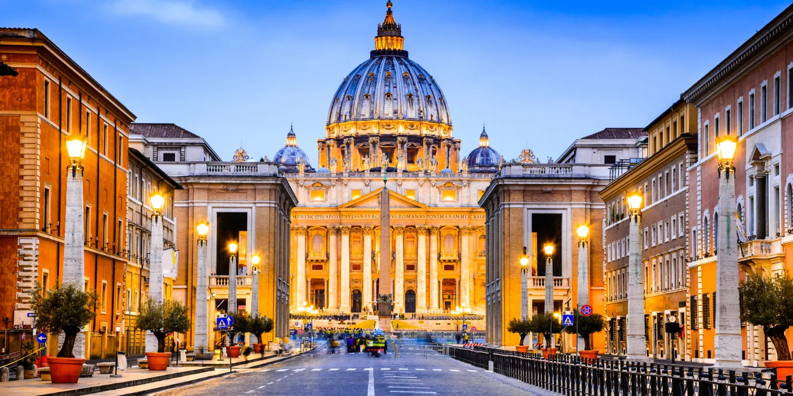 ローマ市内の風景（コロッセオなど）
